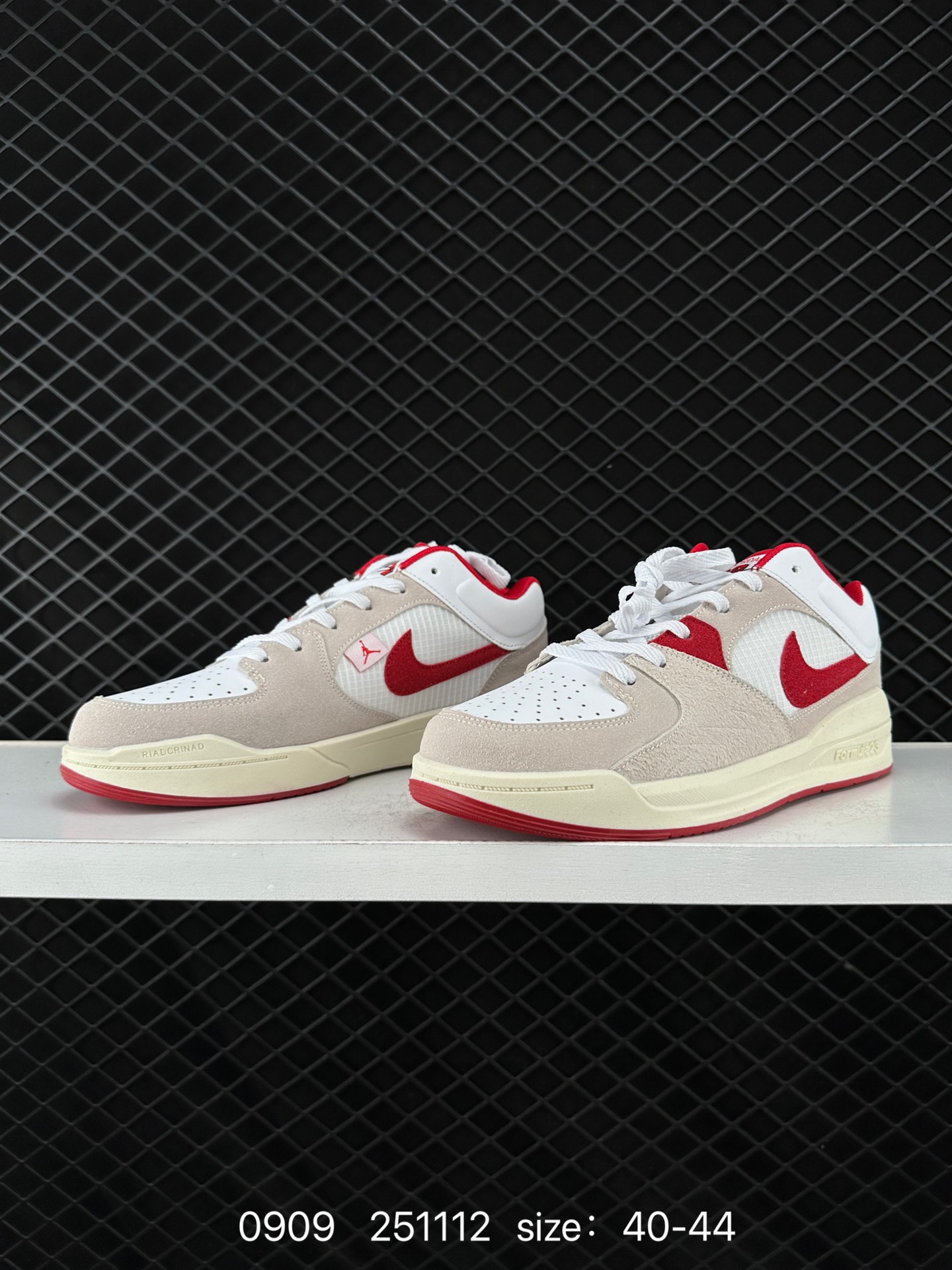 Nike Air Jordan 1 Low GS